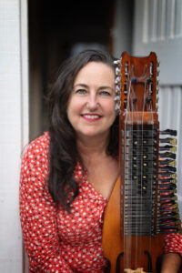 Sa. 27.09.25: Sue Ferrers (Nyckelharpa) & Lucianne Brady (Harfe)